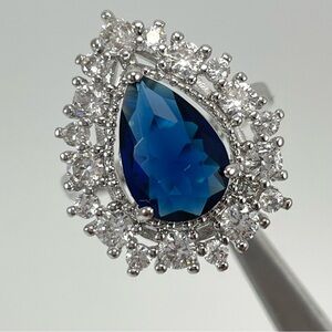 Beautiful Statement Pear Cut Halo Elegant Sapphire Diamond Silver Plated Ring